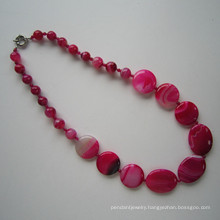 Bright-Coloured Pretty Agate Necklace, Made in China Manufacturer